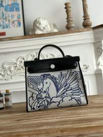 Picture of Hermes Handbags _SKUfw214616979fw